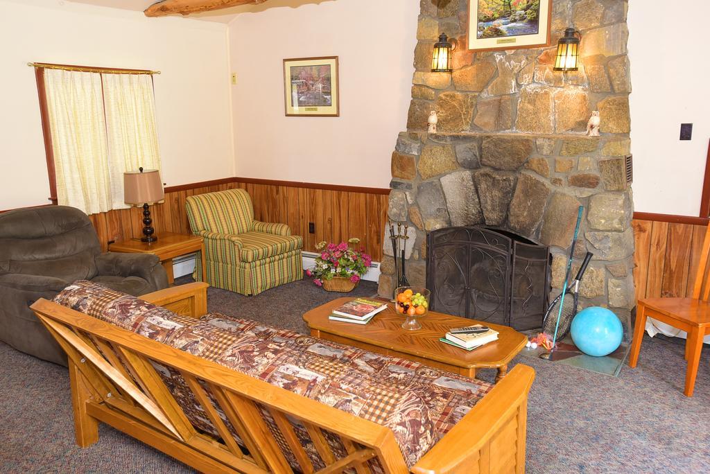Lincoln Log Colony Hotel Lake George Eksteriør billede
