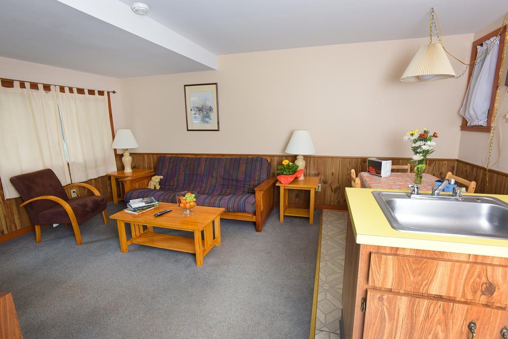 Lincoln Log Colony Hotel Lake George Eksteriør billede